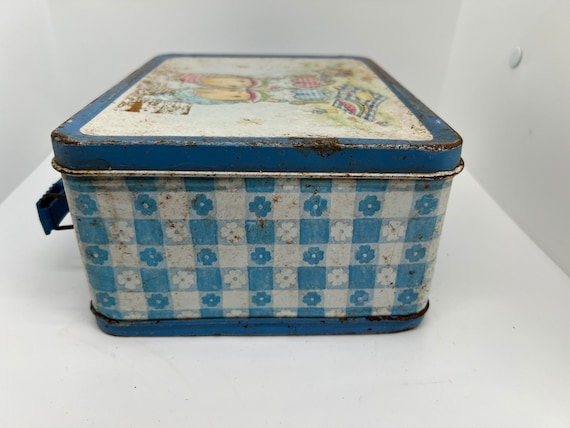 Vintage Metal Lunchbox Betsy Clark, Hallmark Meta… - image 6