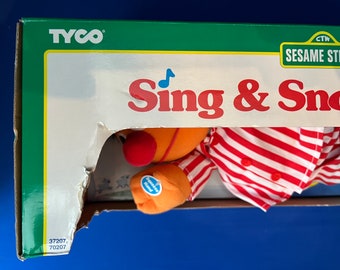 Vintage Sesame Street Sing & Snore Ernie Doll by Tyco New in Box