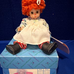Vintage 8” Madame Alexander Mop Top Wendy doll model #140484, part of the Storyland Collection from 1999