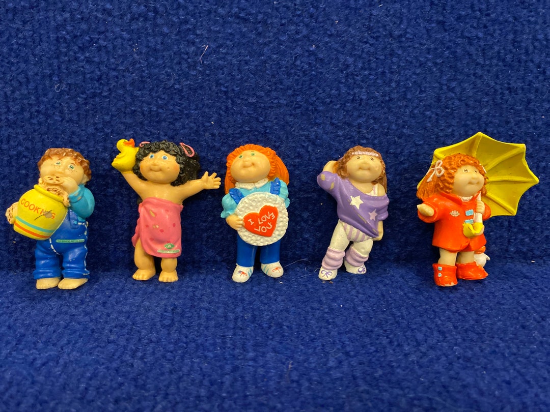 Vintage Lot of 5 Miniature Cabbage Patch Doll Figures; Five 2 1/2” Tall ...
