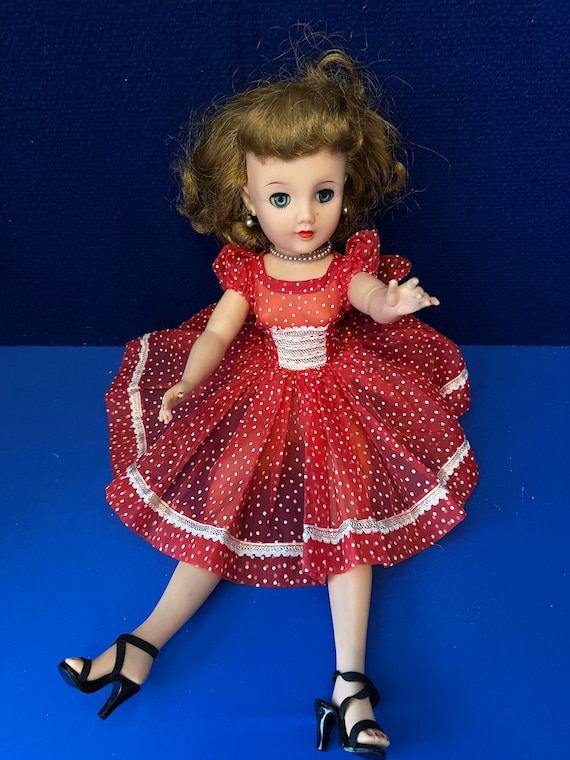 1950's Vintage Ideal Miss Revlon 20” Vinyl Doll, VT-20, Twist