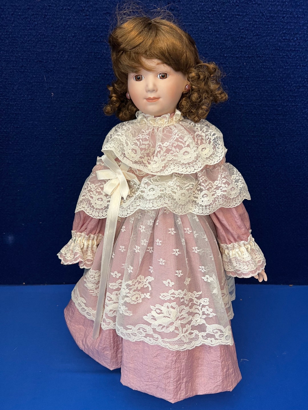 まーちゃんさま】antique ୨୧ .·*° アンティーク ペグドール Antique