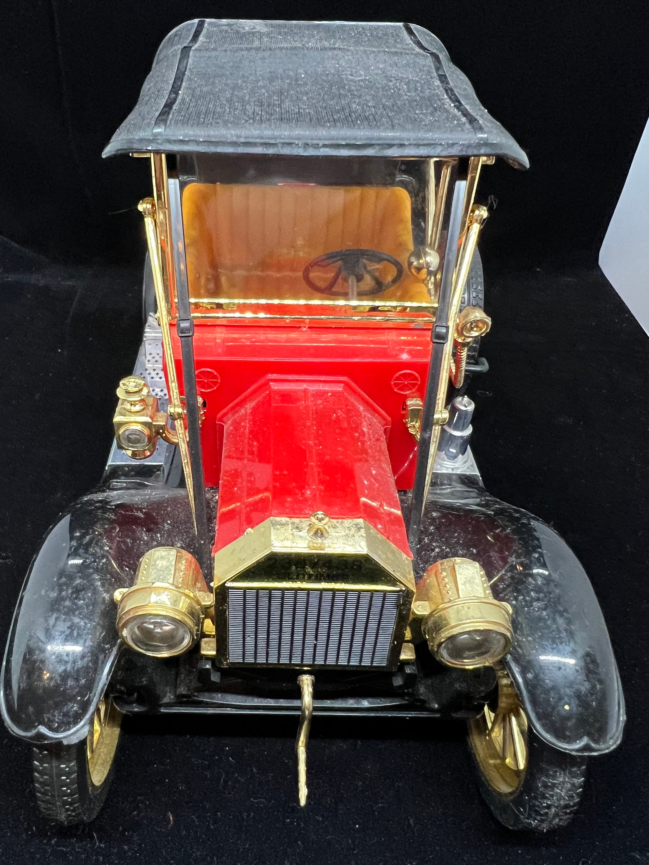 Vintage Ford Model-t 1990 Bump & Go Toy Car Jalopy 238/438