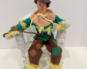 Vintage 1999 Mattel Wizard of Oz Scarecrow Doll – Ray Bolger Character