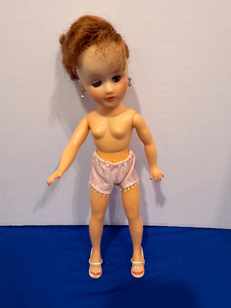 Vintage Horsman Twist-Waist Cindy Doll 10.5 Inch Fashion Doll (Style 116) 1950s image 7
