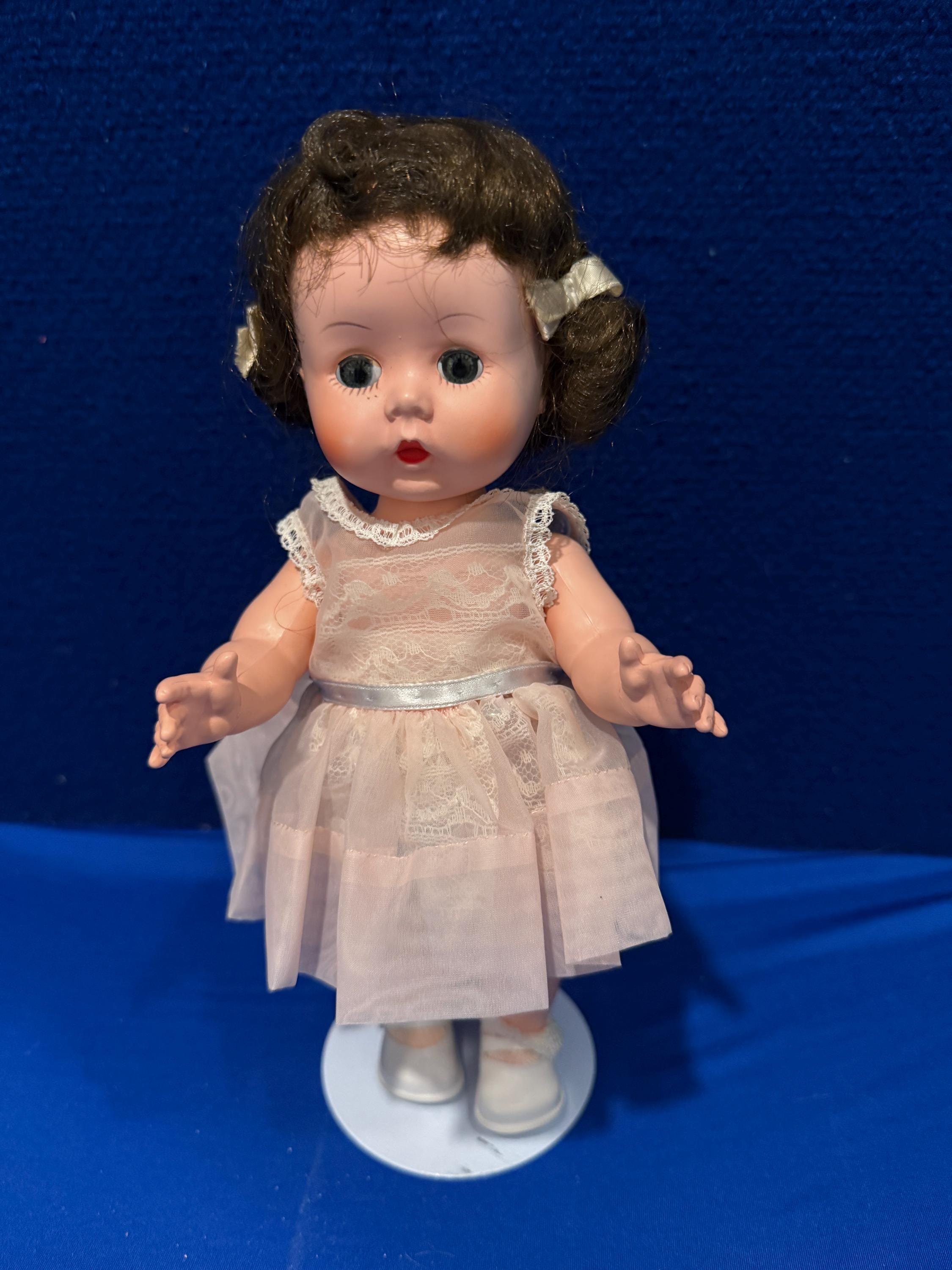 Vintage 1950's Arranbee/vogue Littlest Angel Walker/bent Knee Doll Vintage 1950's Arranbee/vogue Littlest Angel Walker/bent Knee Doll