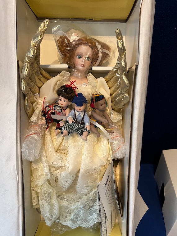 洋書 Victorian Doll Secrets Victorian doll secrets: Seeley, Mildred: 9780916809973