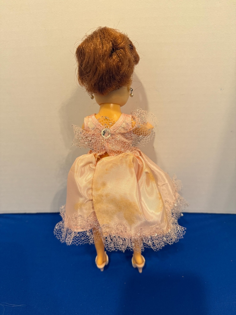 Vintage Horsman Twist-Waist Cindy Doll 10.5 Inch Fashion Doll (Style 116) 1950s image 14