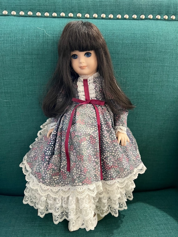 Vintage Signed & Numbered Marissa Nicole Alexis 1990 All Porcelain