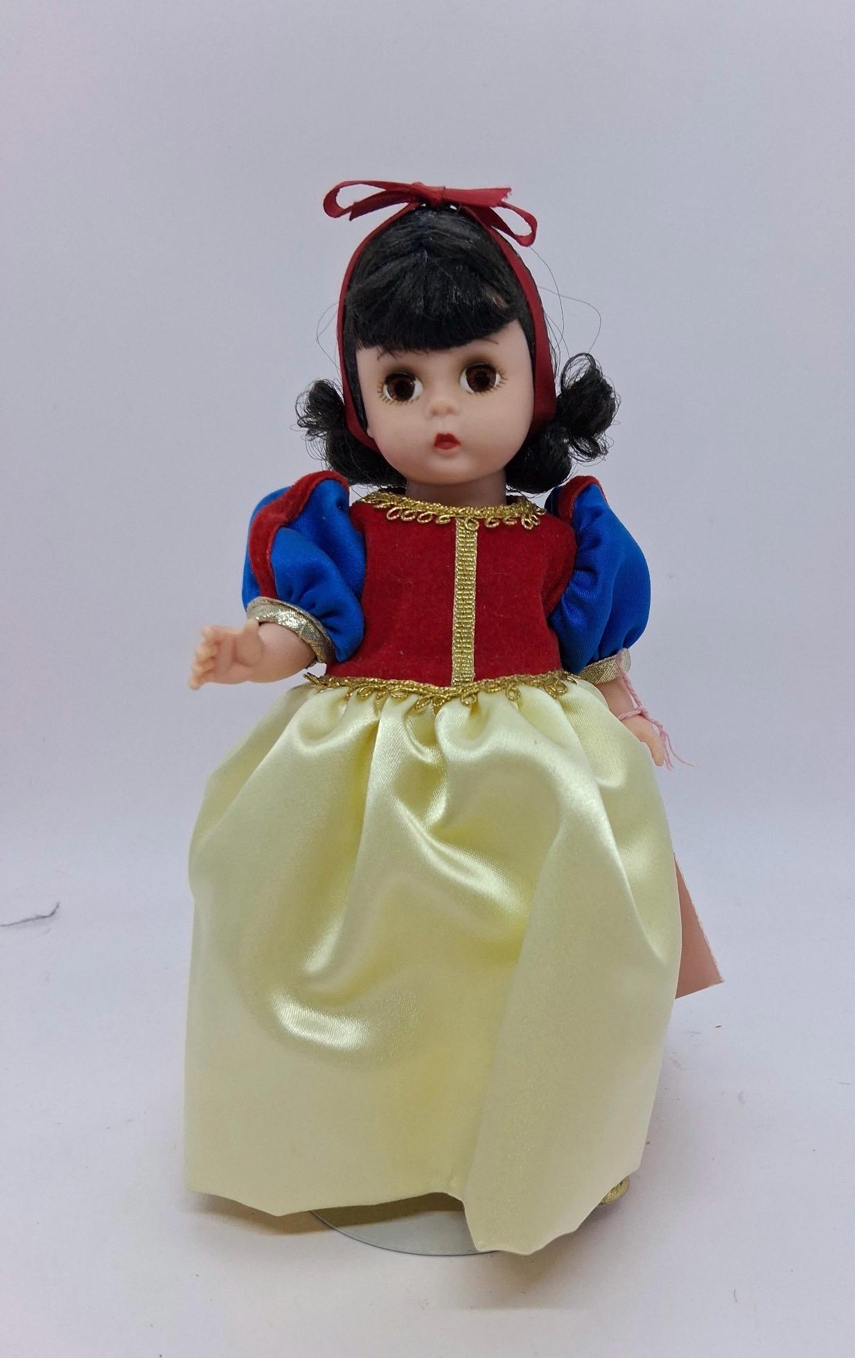 Madame Alexander Snow White - Etsy