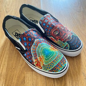 Psychedelic Holographic Men's Slip On Sneakers