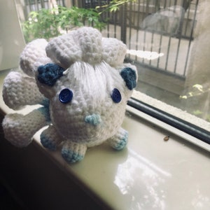 Alolan Vulpix & Shiny Alolan Vulpix