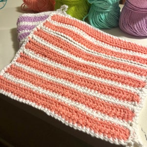 PATTERN:  Jumbo White-Striped Pot Holder/ Heat Pad
