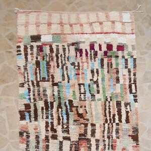 Gorgeous Vintage Moroccan handmade Berber wool boho rug, 5&#39;1&#39;&#39; X 9&#39;9&#39;&#39; wool rug