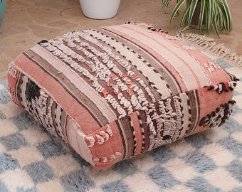 ヴィンテージ ベルベルラグ フロアピロー：24インチ スクエア モロッコ