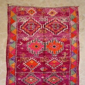 Vintage Boujad Berber Rug: Handmade Moroccan Wool Boho Rug (6&#39;2&#39;&#39; X 10&#39;4&#39;&#39;)