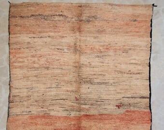 Vintage Berber Wool Rug: Handmade Moroccan Boho Area Rug (6'2'' X 9'5'')