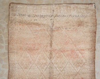 Large Vintage Berber Wool Rug: Handmade Moroccan Beni Mguild, 6'6'' X 9'6''