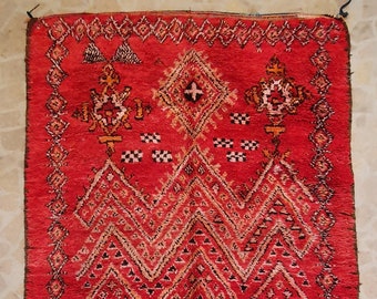 Vintage Moroccan Berber Wool Rug: Handmade Boho Decor (6'6'' X 10'1'')