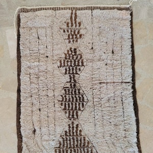 Moroccan berber Beni Mrirt Premium clean and soft wool rug, Tapis marocain, custom Moroccan rug