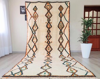 Large Vintage Berber Rug: Authentic Azilal Moroccan Wool Rug (5'2'' X 13'2'')