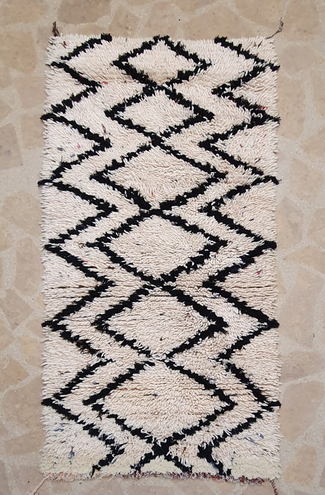 Vintage Berber Moroccan Rug: Small Tribal Rug (2'5'' X 5'4'') - Etsy