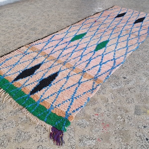 Vintage Berber Runner Rug: 3&#39;4&#39;&#39; X 9&#39;4&#39;&#39; Boho Moroccan Wool Rug