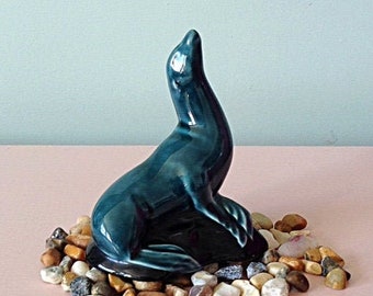 POOLE POTTERY Seal / Sea Lion Figurine 1970s/80s