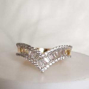 Anillo - Espoleta de circonita cúbica en plata de ley con recubrimiento YG (talla P) 1,220 ct. ENVÍO GRATUITO