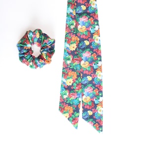 Liberty Scarf,Skinny Scarf,  Floral Hair Scarf, Liberty of London,Chatsworth Garden Lawn,Headband Scarf,Ponytail Tie,Bridesmaid gift