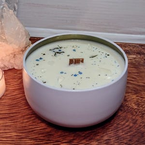 Peppermint scented candle, 100% soy wax, wooden wick adorned with clear quartz crystals, mint leaves, and glitter, 7 oz.