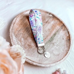 Purple Floral Keychain, Fabric and Webbing key fob, Floral Wristlet, Key Holder, Key fob wristlet, Key Holder, Keychain for Women -PLUMSY