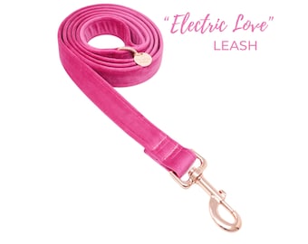 10 Stück Valentinstags-Hundekrawatten Mit Fliege & Rosa Rose | Verstellbare Halsbänder 20-38 Cm | Für Kleine & Mittelgroße Hunde