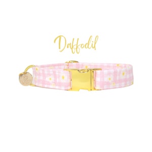 Pink Floral Dog Collar, Female Dog Collar, Girl Dog Collar, Martingale or Flat Dog Collar, Custom Dog Collar, Fabric Dog Collar - DAFFODIL