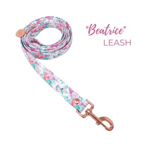 Hondenriem bloemen | Felroze met turkooizen bloemen | Wandelaccessoires voor huisdieren | Hondencadeaus | Gebloemde lijnen | BEATRICE