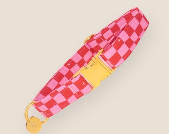 Pink Checkered Dog Collar – Retro Groovy Pattern, Martingale or Flat – GROOVY