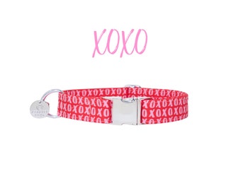 Pink XOXO Dog Collar, Valentine's Day Girl Dog Collar, Female or Male Dog Collar, Red Dog Collar, Cute Dog Collar, Puppy Collar, XOXO