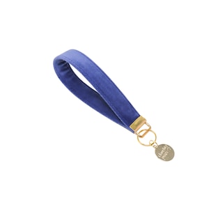 Luxe Blue Sapphire Velvet Key Fob Wristlet / Invierno / Oro rosa, oro, negro, plata Hardware / Pulsera de llavero de Navidad suave / SAPPHIRE