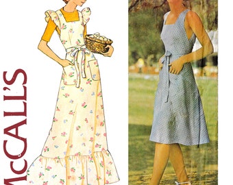 McCall's 4556 1975 Apron/Pinafore Dress Women's Size 10 Vintage Sewing Pattern