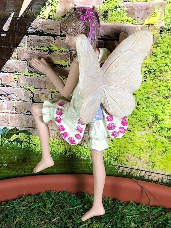 Tree Hugging Fairy Izzie Garden Supply Figurine