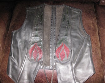 HANDMADE BLACK LEATHER Vest Lapels With Snake Skin Flower Design Tie Closure Small Vest 17" Across Front To Under Arm 16 1/2" Down Back