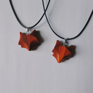 Fox Necklaces Custom Wooden Animals Engraving Necklace Handcrafted hardwood Fox head pendant wooden symbolic Foxs carved little Foxs jewelry