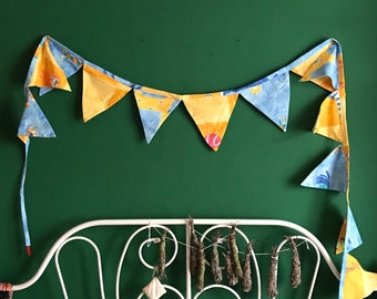 Party garland blue with yellow