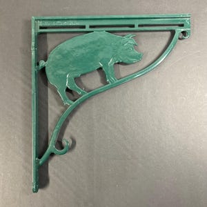 Vintage Menagerie Works Green Wall Mounted Metal Planter Hanger - Pig     #291-G