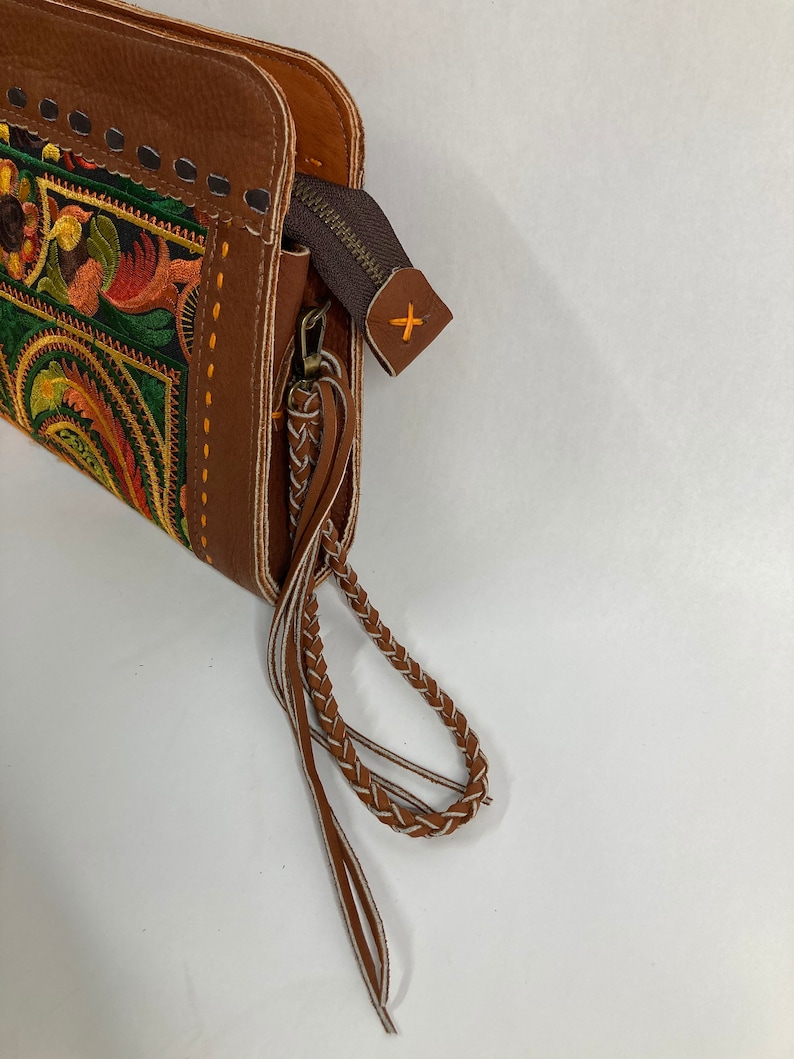 Pranee Phoenix Collection Hadley Wristlet/Crossbody Handbag Sunset 92-G image 10