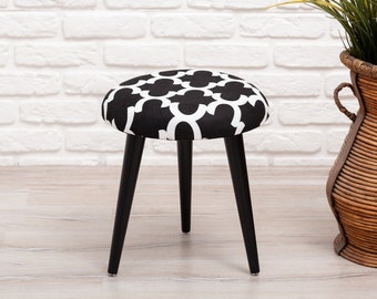 Small Round Stool, Small Footstool, Sitting Bench, Small Ottoman, Entry Seat, Kitchen Chair, Footrest, Decorative Bench, Wooden Furniture