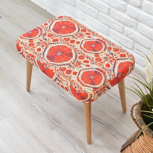 Entryway Bench | Upholstered Small Bench for Hallway, Foyer, Mudroom Shoe Seating | Piano Bench Seat | Modern Interior Decor End Table