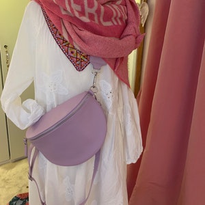 Sister ME Medium Slouchy Crossbody Leather Bumbag Cream
