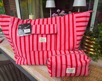 Elegante borsa da spiaggia/shopper XXL a righe in spugna, disponibile in vari colori.