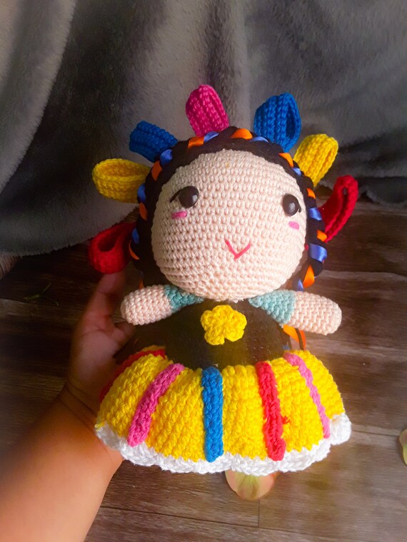 Muñeca maria amigurumi sale